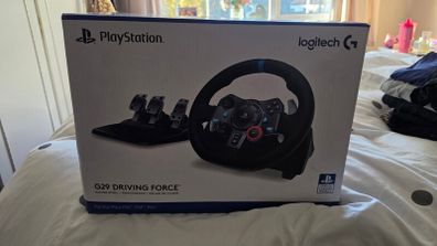 Logitech G29 - PlayStation - Used once