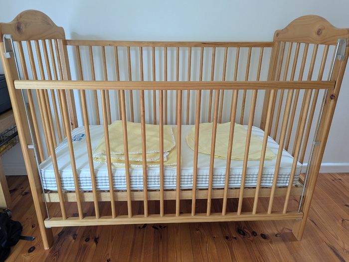 Cot - perfect condition
