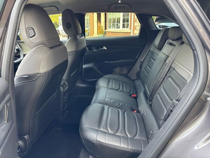 Citroen C5X Flair  PHEV Only 84KMS FSH only 22450
