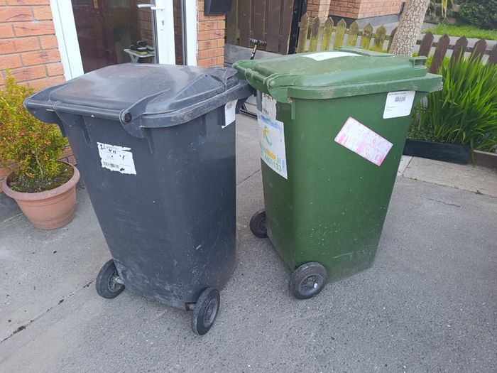 Wheelie bins