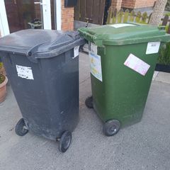 Wheelie bins