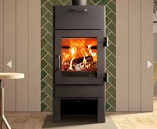 Wood burning stove with oven and double skin flue