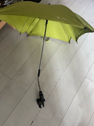 Red and green baby parasols