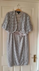 ladies wedding regouts