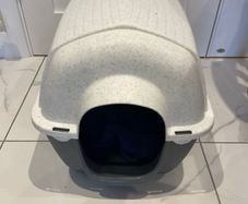 dog/ cat house