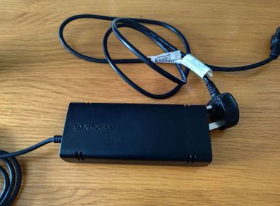 Xbox 360 power supply
