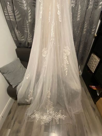 wedding dress