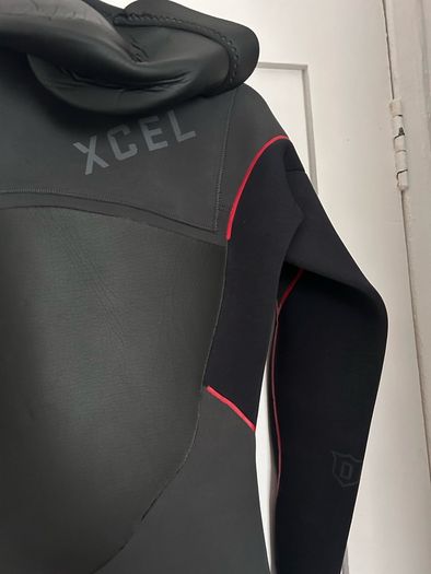 Xcell Drylock Winter Wetsuit 5/4mm Size MS Like New