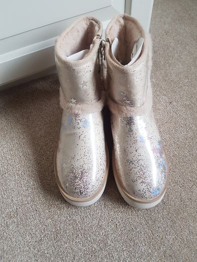Zara girls sparkle boots - NEW