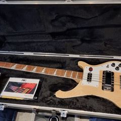rickenbacker 4003 MG