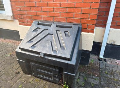 Outdoor Coal Bunker