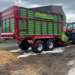 Struatmann silage wagon