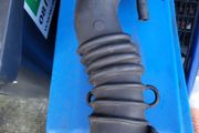 Audi a4 b5 1.8t air hose intake duct 058133356j