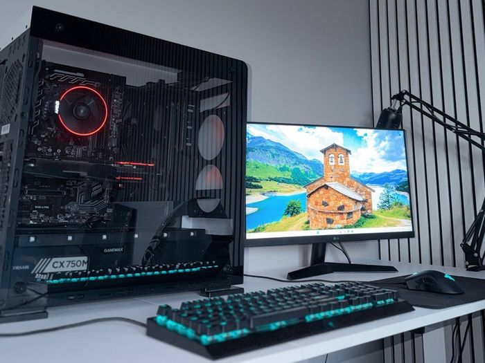 Budget 1080p Gaming Desktop - GTX 1080 8GB / Ryzen 6-Core / Fast SSD