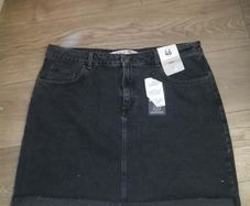 Black denim skirt size 18