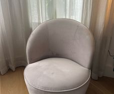 Velvet accent chair