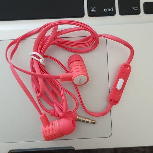 Elmcoei In Ear Extra Bass Headphones(OUT OF STOCK)