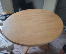 Kitchen table