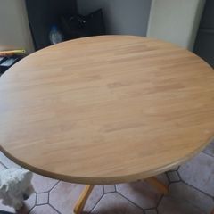 Kitchen table