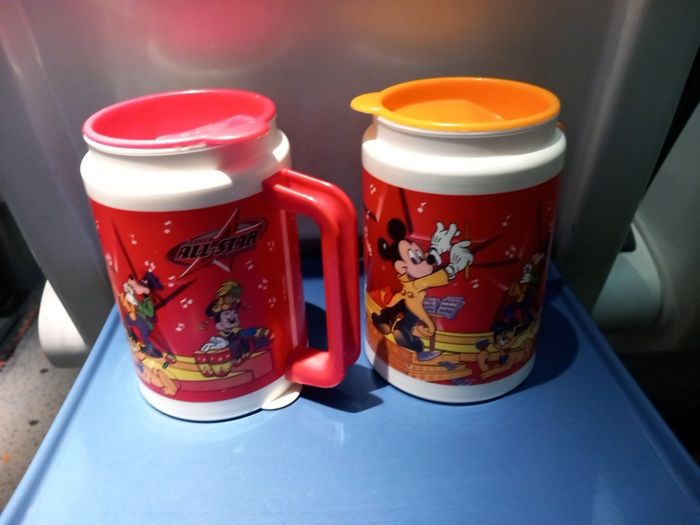 Disney mugs 100 Years Of Magic Coca Cola 90s Walt Disney World All-Star Resorts Mug Cup Mickey  Kids present