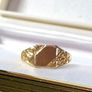 Vintage Gentlemans Signet Ring Image 2