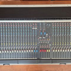 Allen & Heath GL2200 24-Channel Mixer in Flight Case