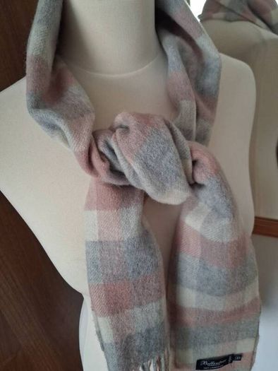 Beautiful Soft Scottish Lambswool Scarf