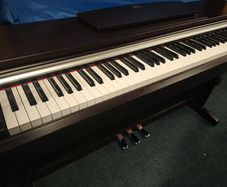 Yamaha Arius YDP-135 'New' Display Model