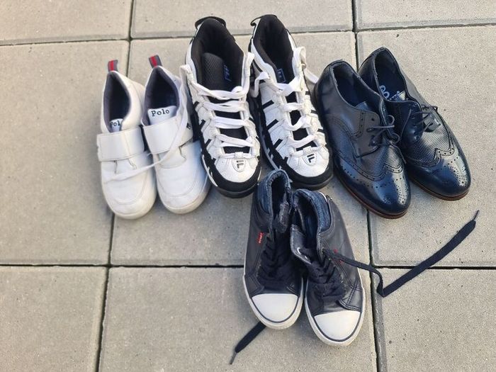 Selection of good quality boys' shoes