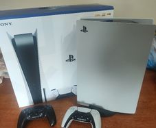 PS5 Disc Edition with 2TB expanded Storage and 2 controllers.