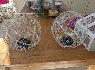 Decorative hanging balls with lights