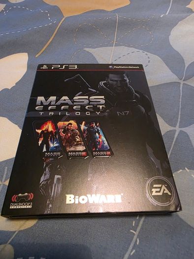 Mass Effect Trilogy PS3 Mint condition