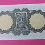 Irish 1975 Lady Lavery One pound banknote in uncirculated condition Image 4