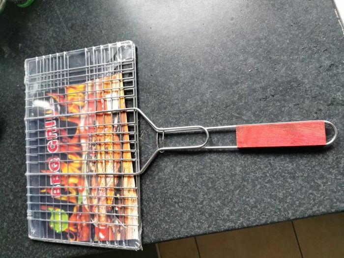 bbq folding basket
