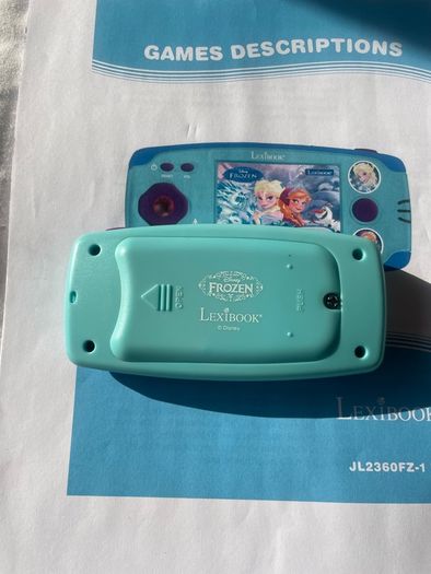 Frozen games console - with instructions