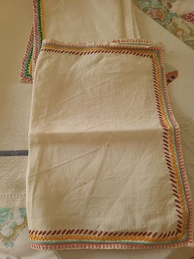Old Linen Napiery