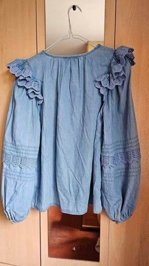 BNWT - M&S demin lace blouse UK 8
