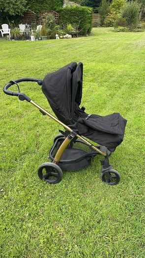 Mamas and Papas buggy