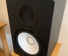 Yamaha HS8 Studio Monitor Speaker