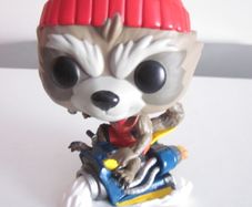 Funko Pop  Marvel Mini Holiday Rocket Raccoon on Sledge Figure 2019