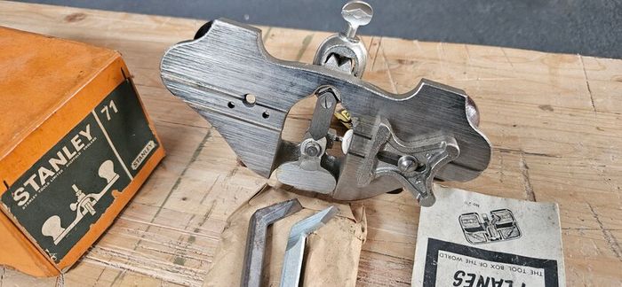 Stanley 71 router plane, complete and boxed
