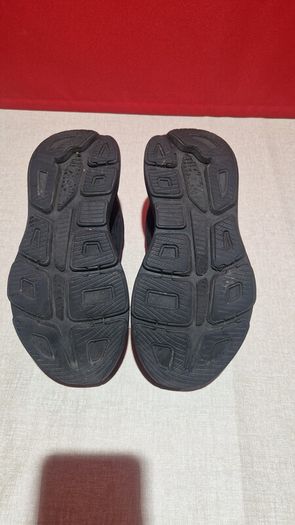HOKA Bondi 9 Wide Triple Black  Size UK 9.5 / EU 44