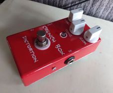 MI Audio Effects Crunch Box