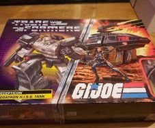 Transformers / G.I. JOE: Megatron Exclusive 10''