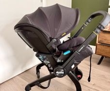 Doona X Car Seat Stroller + ISOFIX Base + Rain Cover