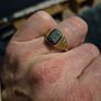 Vintage 9ct gold hematite signet  ring Image 4