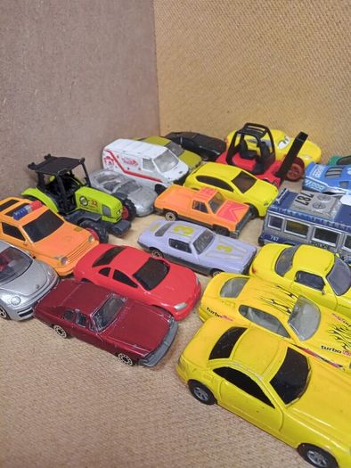 Toy Cars X 28