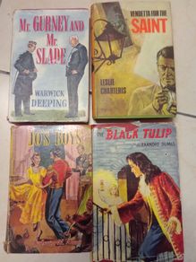 Vintage Books  X  4