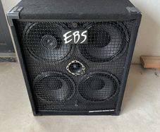 Bass cab