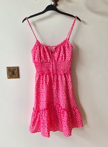 Summer dress with front tie